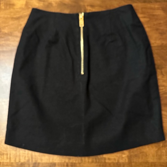 ALL THINGS GOLDEN Linen Mini Skirt - Picture 8 of 9